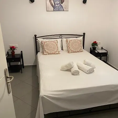 Thiseas 2 Appartamento