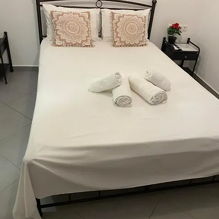 Thiseas 2 Appartamento