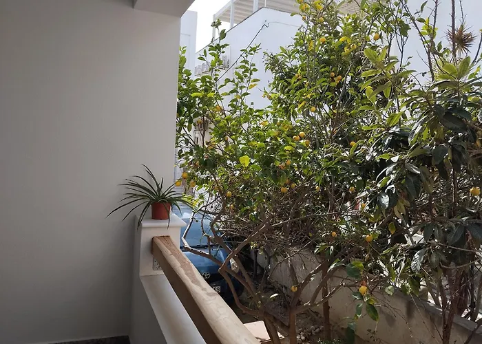 Thiseas 2 Naxos City